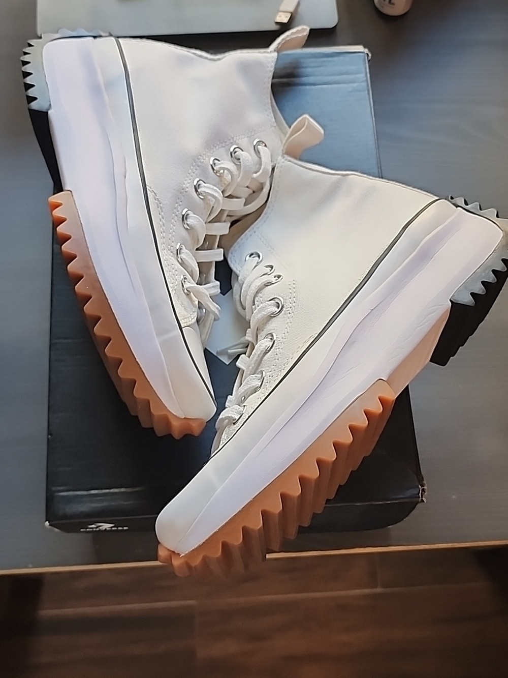 Converse Run Star Hike Hi White/Black/Gum
